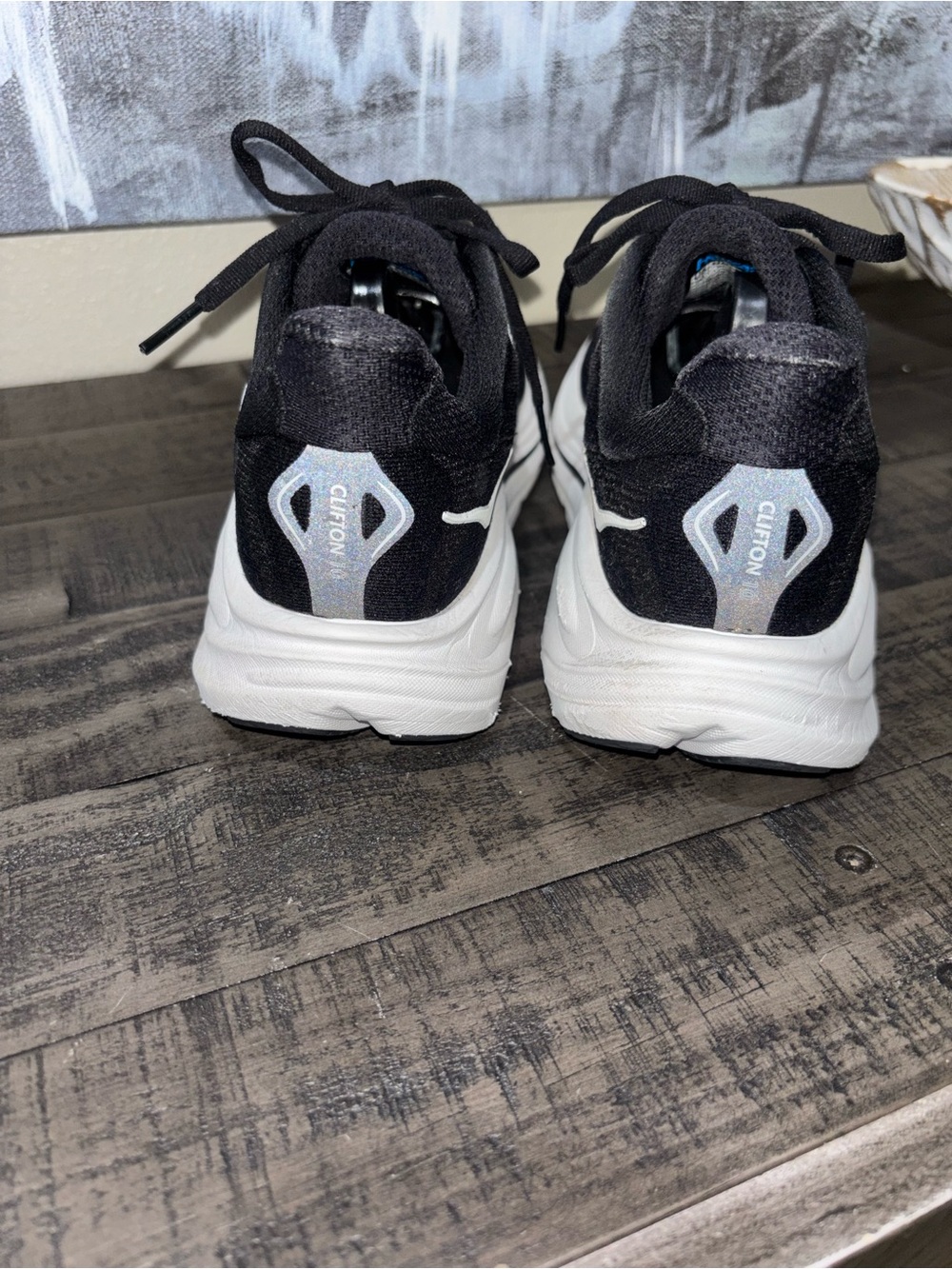Hoka Clifton 10 athletic shoes WOMENS SZ 7 - Picture 4 of 16